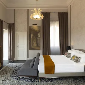 Ricciardelli Luxury - Piazza Di Spagna Rome